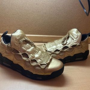 Air more money ‘metallic gold’